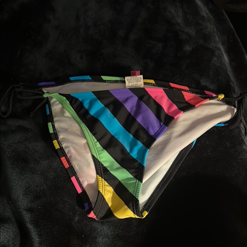 Colorful O.P swim bottom small
